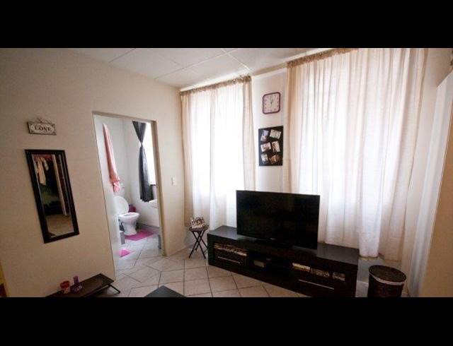0.5 BEDROOM STUDIO APARTMENT FOR SALE IN DURBAN CENTRAL